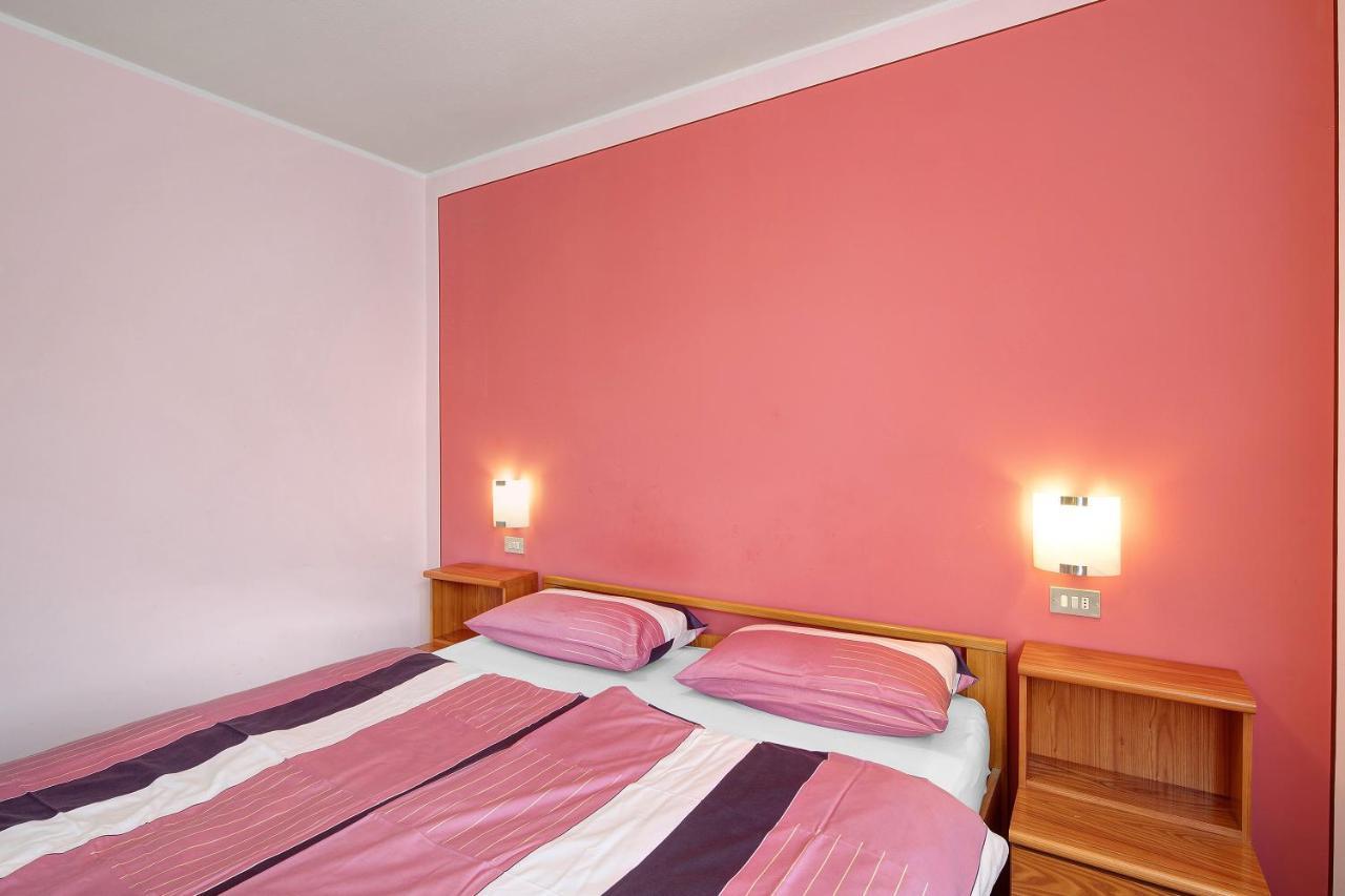 Chalet Meridiana Appartamento 4 Livigno Exterior foto
